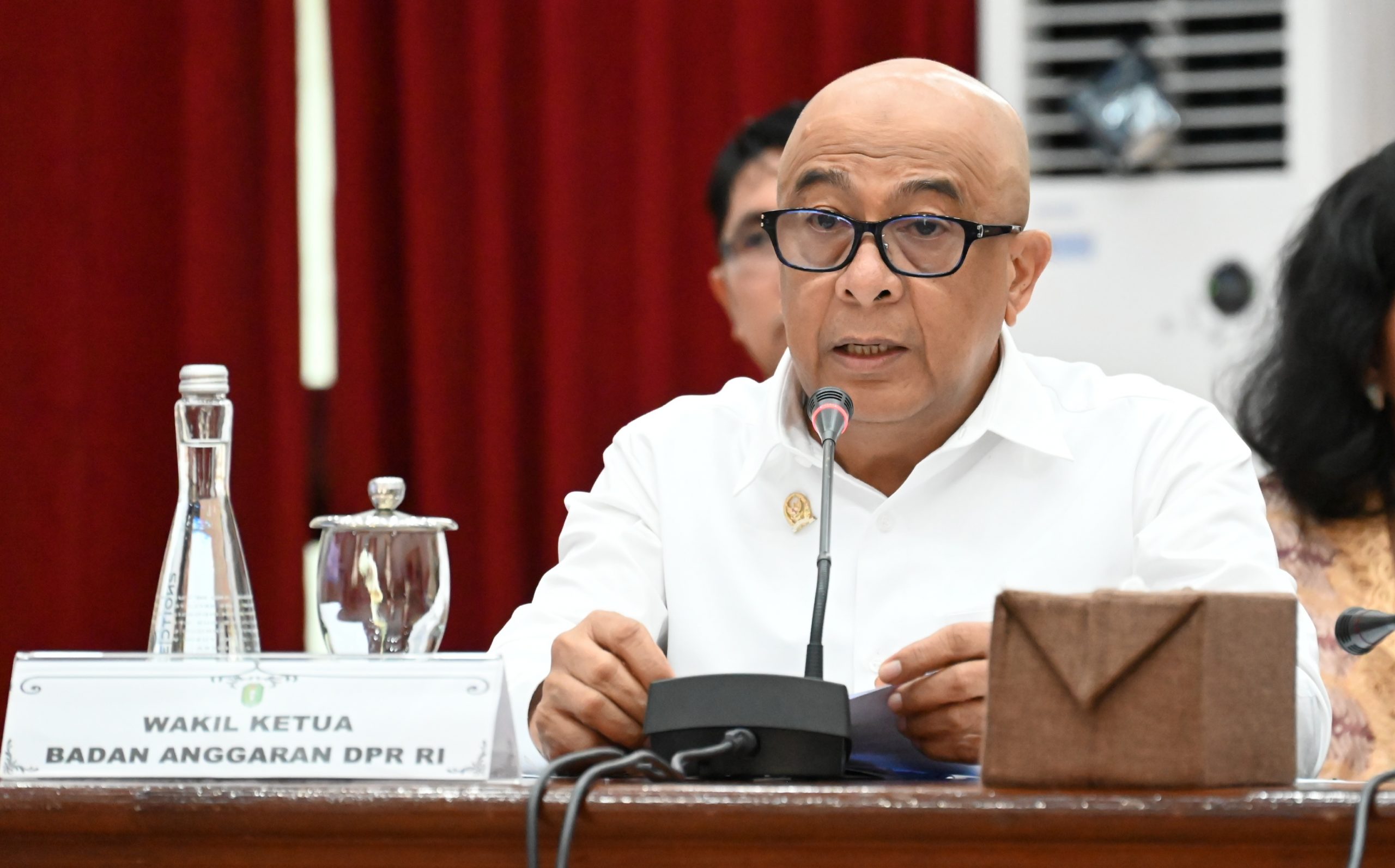 Syarief Abdullah Alkadrie memimpin Kunjungan Kerja Spesifik Banggar DPR RI di Batam membahas pertumbuhan ekonomi dan investasi 2025.