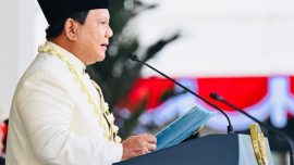 Presiden Prabowo Subianto menyampaikan alasan menolak naskah akademik dan pilot project dalam pembentukan Koperasi Merah Putih saat Hari Koperasi Nasional 2026 di Indonesia Arena, Jakarta.
