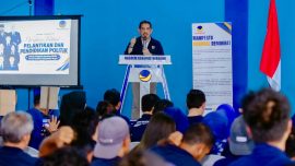 Pelantikan 250 pengurus DPRt Partai NasDem dari delapan kecamatan di Kabupaten Bogor, dipimpin Ketua DPD NasDem Friedrich M. Rumintjap di Cijeruk, 4 Oktober 2026.